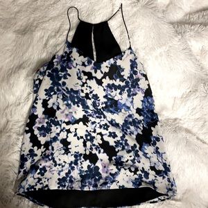 Reversible high low tank